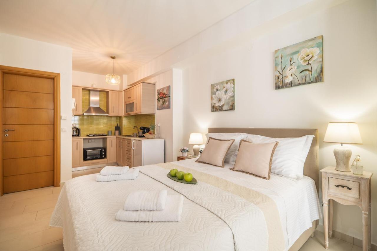 Myrtia Apartment Few Steps From The Sea La Canea Esterno foto
