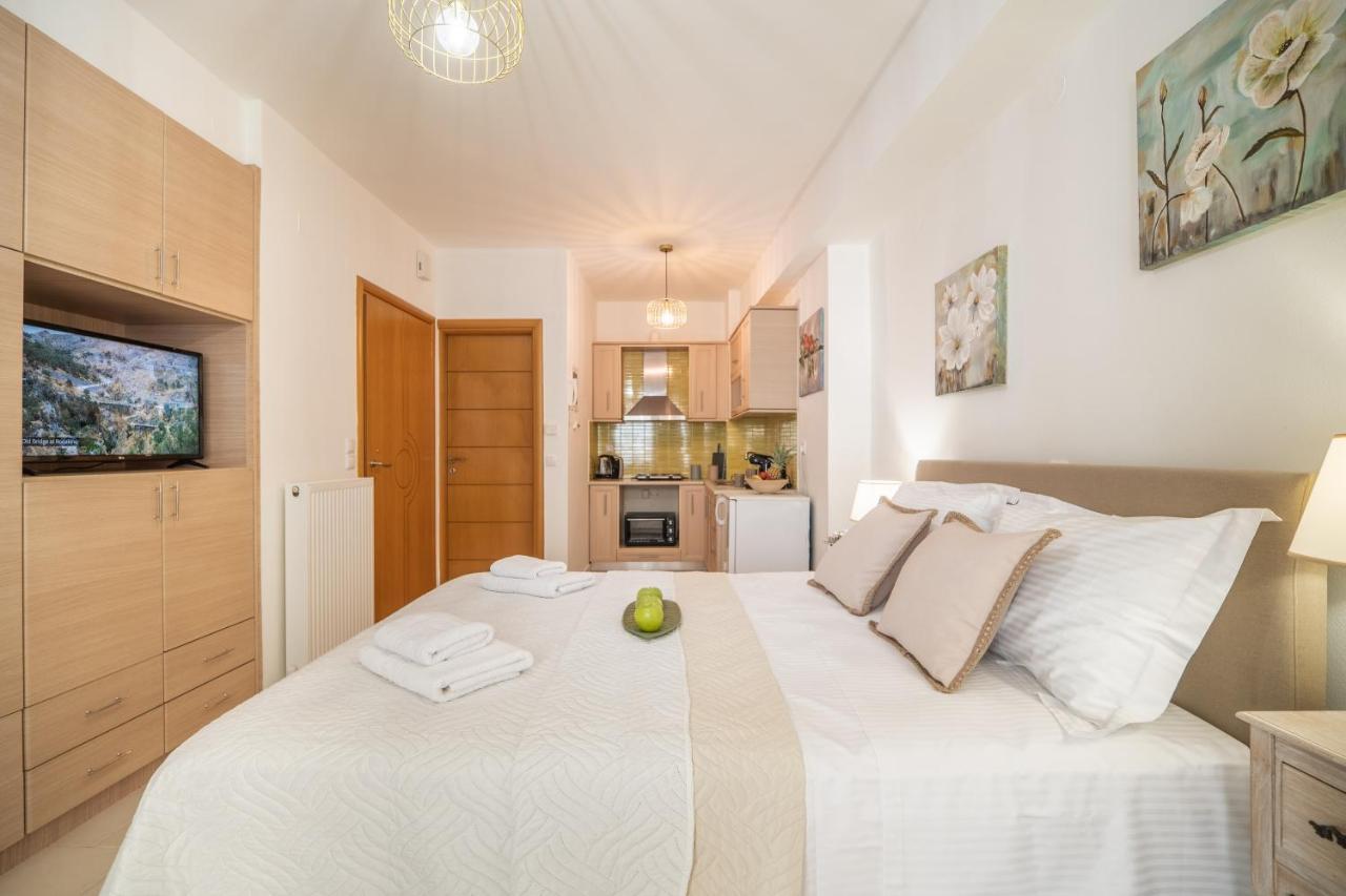 Myrtia Apartment Few Steps From The Sea La Canea Esterno foto