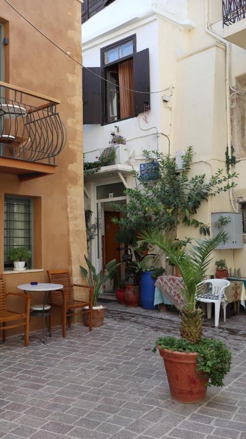 Myrtia Apartment Few Steps From The Sea La Canea Esterno foto